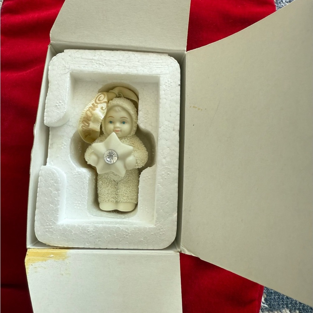 Department 56 “Starshine” Snowbabies Collectible